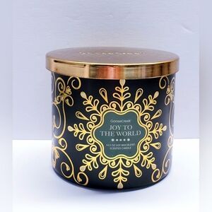 Goose Creek JOY TO THE WORLD Large 3-Wick Scented Candle, 14.5 oz